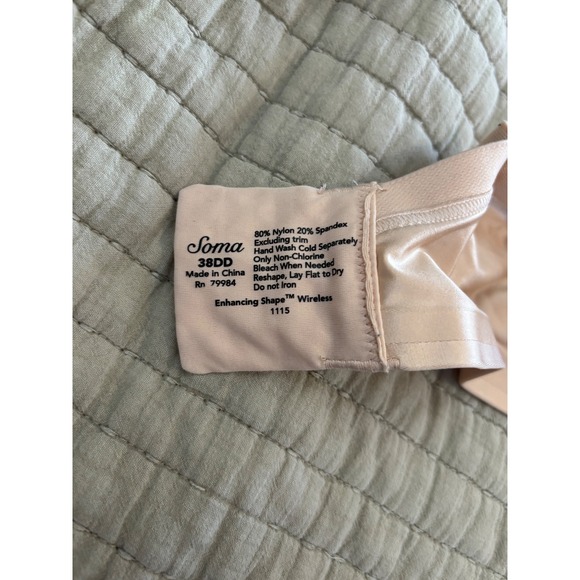 Soma Enhancing‎ Shape Wireless Bra 38DD Nude Beige Comfortable Everyday - Picture 3 of 3